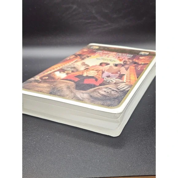 Buddy VHS 1998 clamshell Columbia Tristar Family Film - Picture 6 of 8